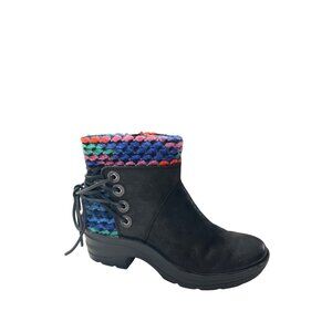 Bionica Black Leather Boots W/ Multicolor Knit  Size 6.5